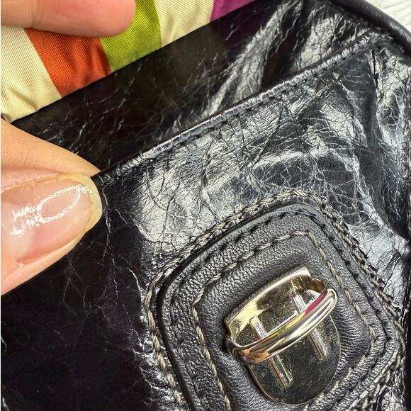 y2k COACH Poppy Black Leather Push Lock Oval Wristlet Zip - Picture 11 of 14